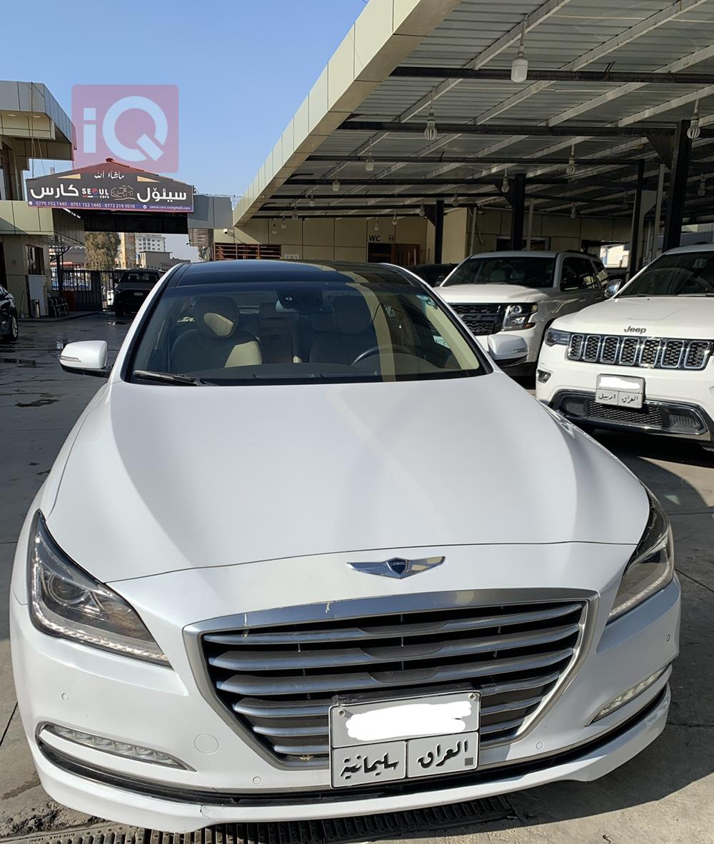 هیوندای جێنسس